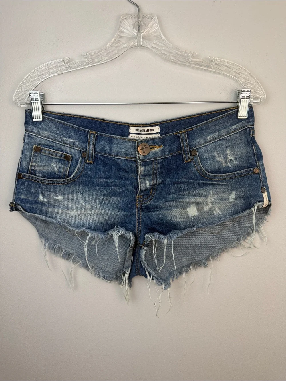 One Teaspoon NO 2’s Low Rise Jean Shorts 8” Rise Raw Curved Hem Sz 25 Distressed